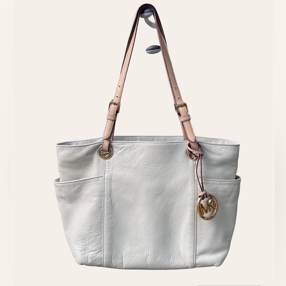 Michael Kors Leather Jet Set Tote - Picture 2 of 13